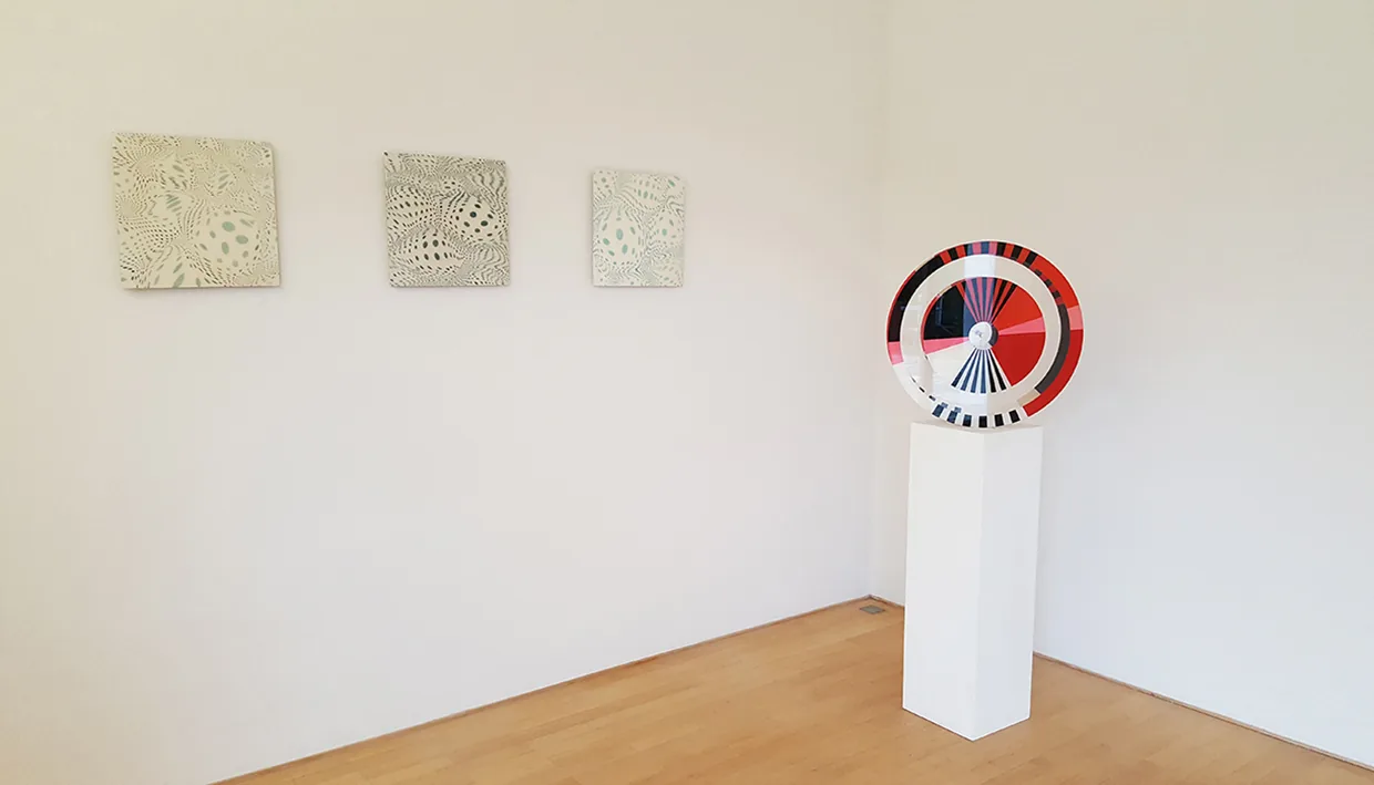 Ausstellungsansicht 1: dots, points, circles