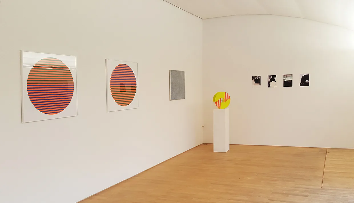 Ausstellungsansicht 3: dots, points, circles