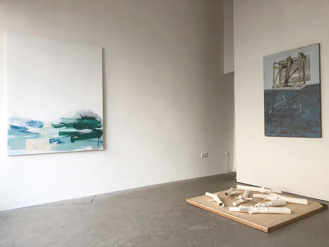 Ausstellungsansicht 2: betwixt and between