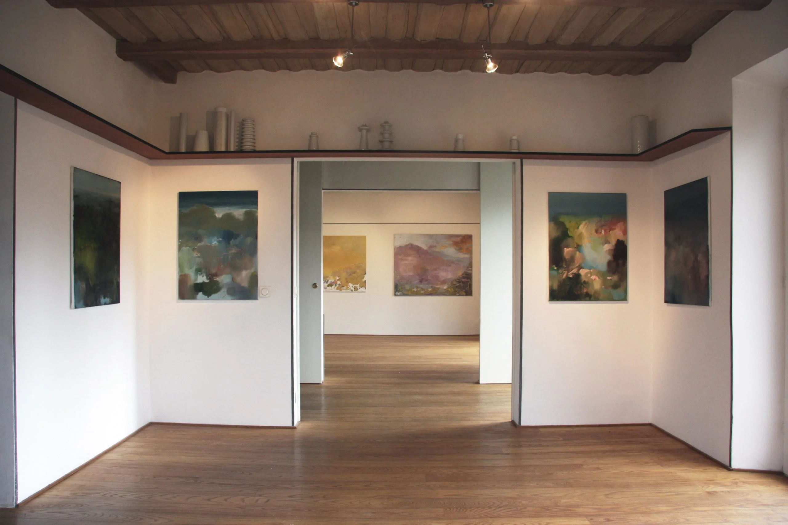 Ausstellungsansicht 1: Landschaften von Szilard Huszank