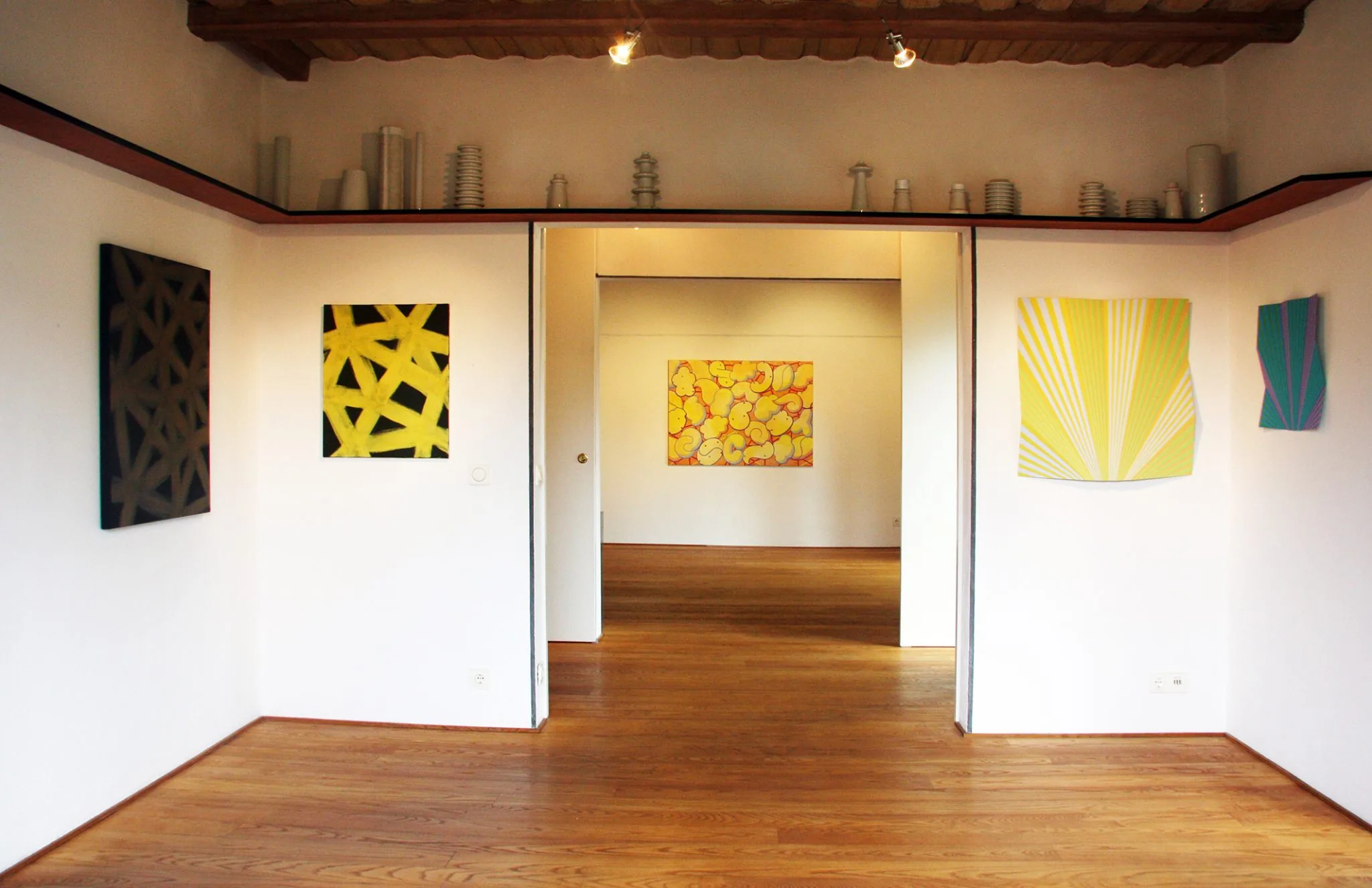 Ausstellungsansicht 1: es geht nicht um Gelb