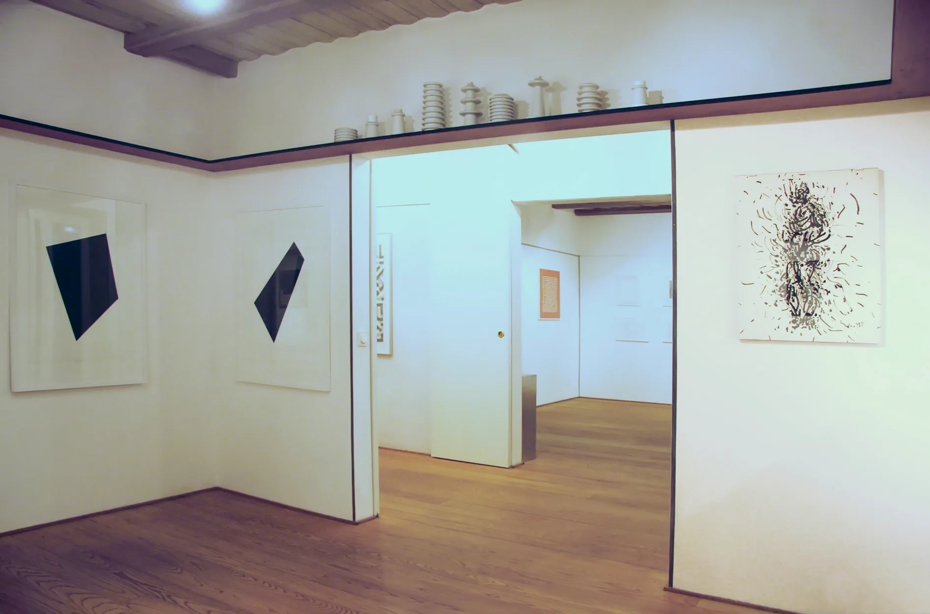 Ausstellungsansicht: Originalgrafiken, grafische Arbeiten aus den Galerieräumen