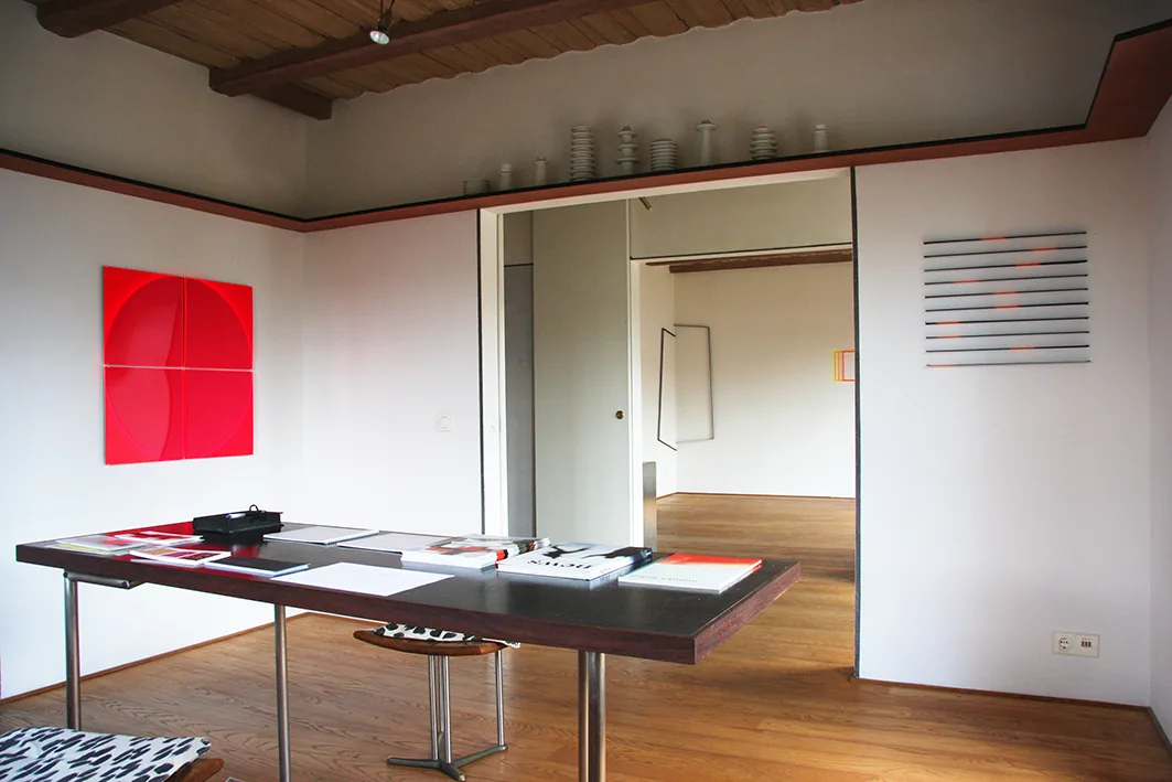 Ausstellungsansicht 2: ziemlich konkret